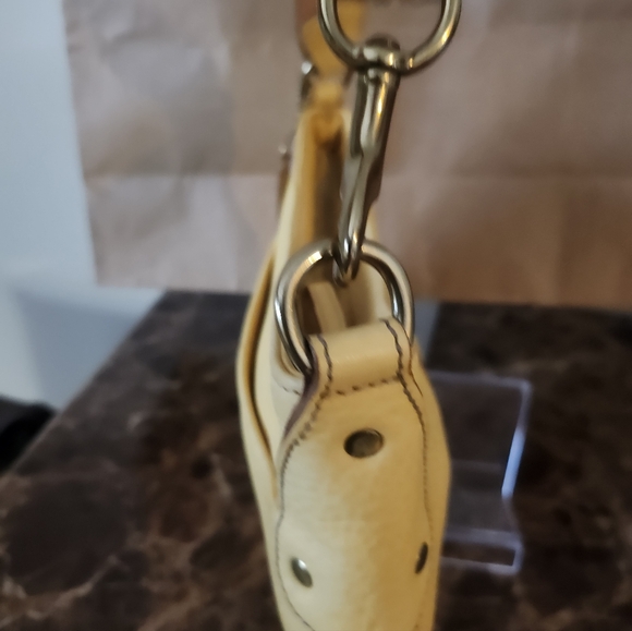 Coach Millbrook Demi Yellow Leather Shoulder Bag NWOT - Picture 11 of 16